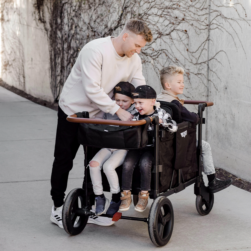 Buy Keenz Vyo͞o4 The Seating Chameleon Stroller Wagon 4-Passengers (Black) Online – Supreme Stroller